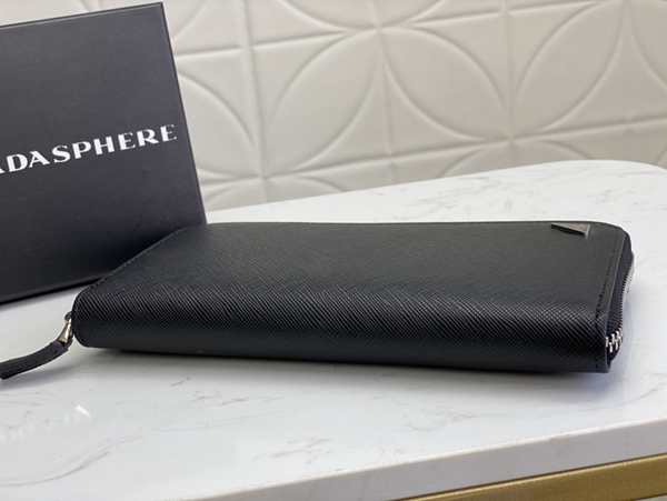 プラダ財布コピー細部ディテール